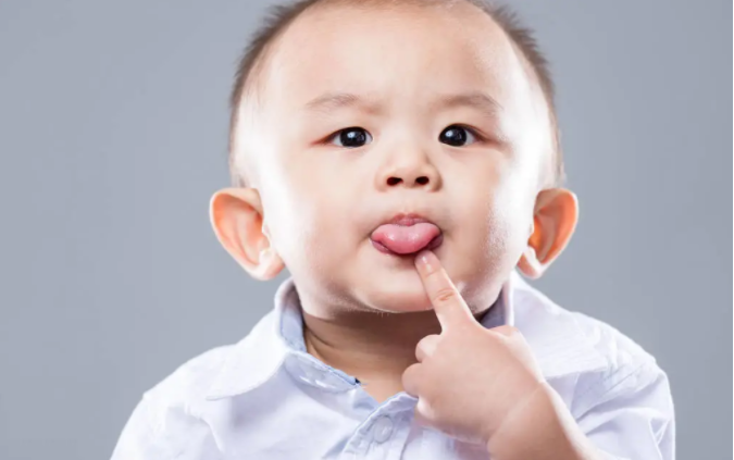 舌系带短的宝宝会影响说话吗